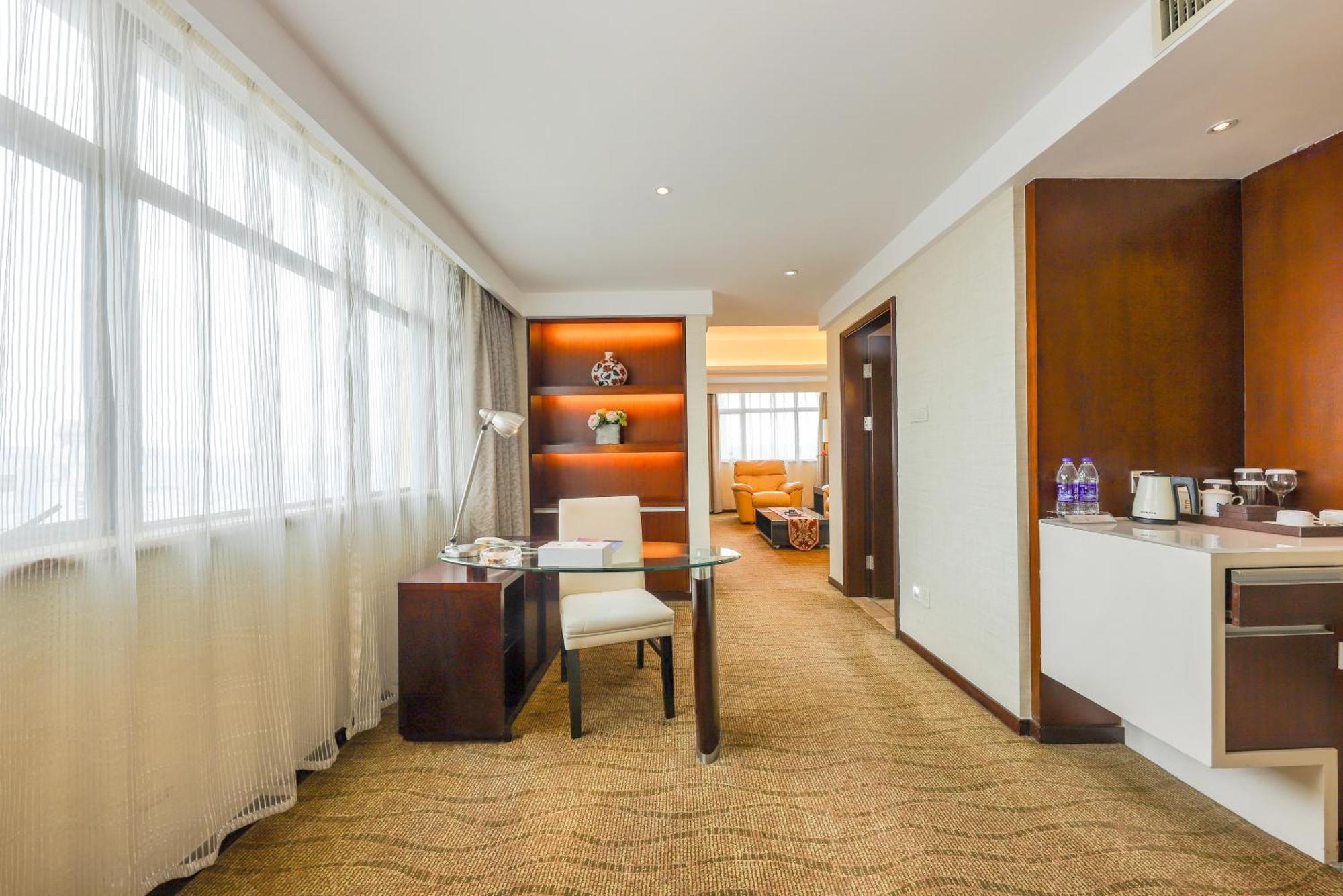 Zhengzhou Yuehai Hotel Eksteriør bilde