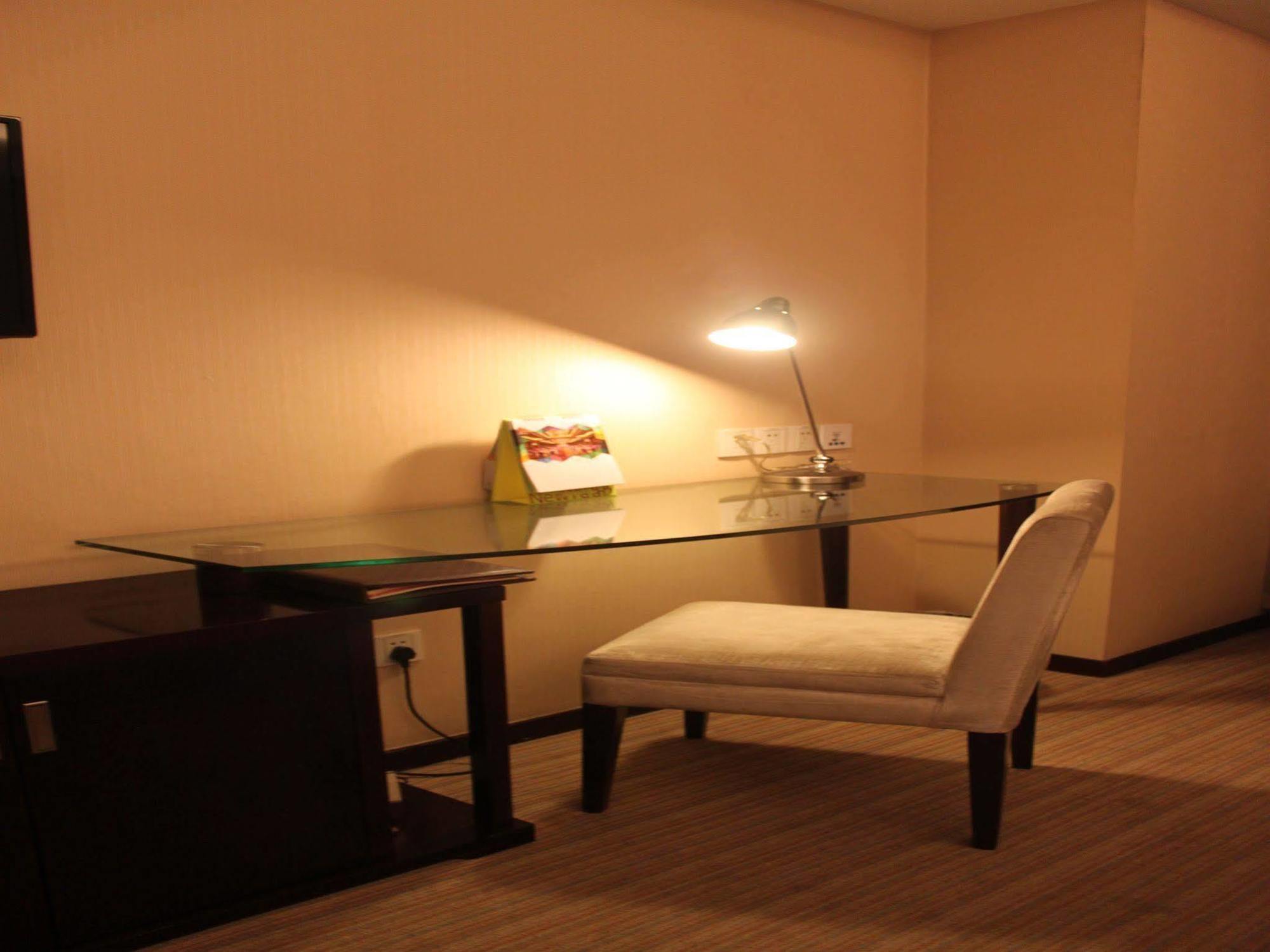 Zhengzhou Yuehai Hotel Eksteriør bilde